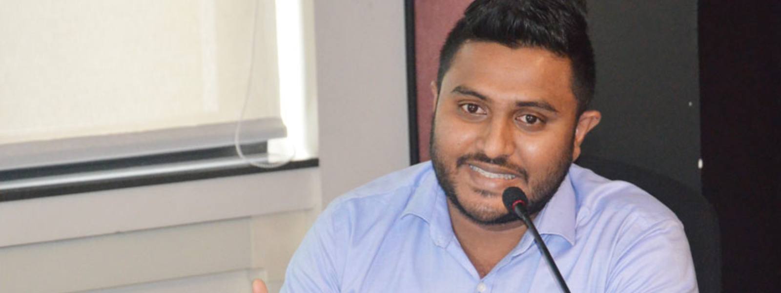 Kanishka Werawella Presents Solutions to Traffic Congestion in Sri Lanka