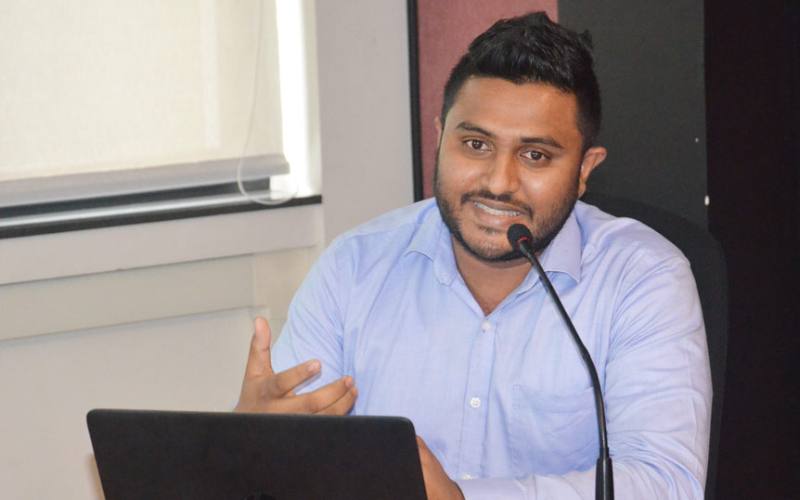 Kanishka Werawella Presents Solutions to Traffic Congestion in Sri Lanka